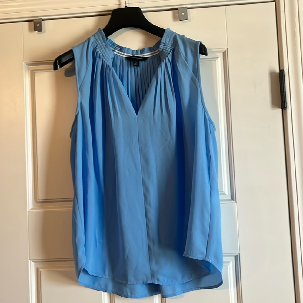 Banana Republic blue shell. Medium.